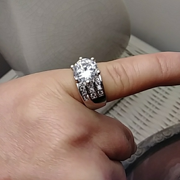 Size 7/ 3.5 CTW sim diamond Holiday party bling - Picture 3 of 8